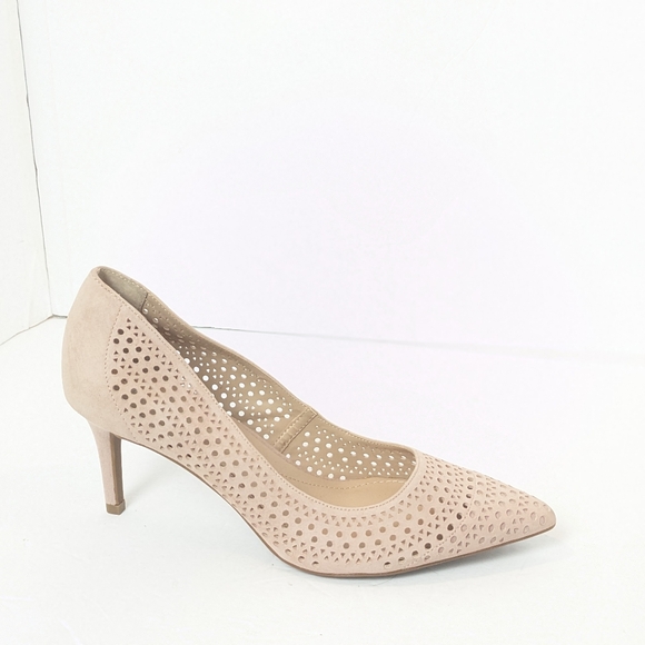 NWOT Alfani suede heels - Picture 10 of 16